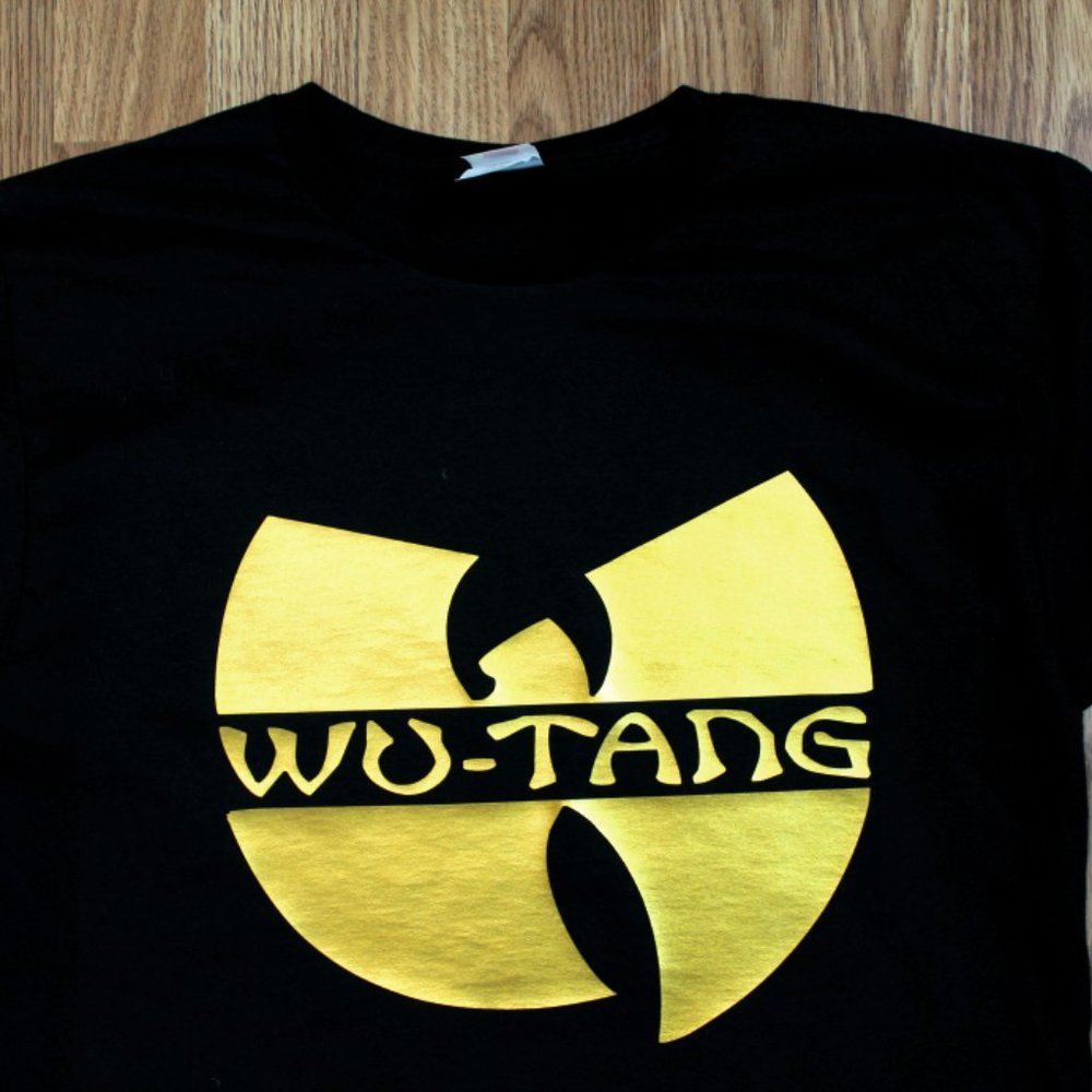 The Big Wu-Tang Logo In Gold On A Black T-Shirt Size Medium